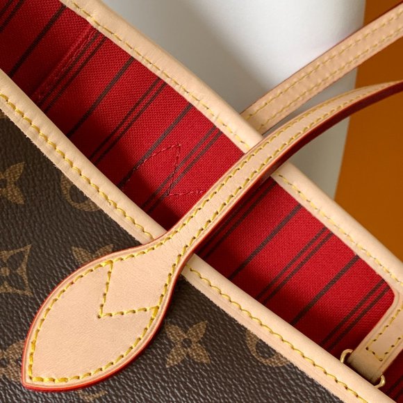 AUTHENTIC Louuis Vuitton  bag main image 9